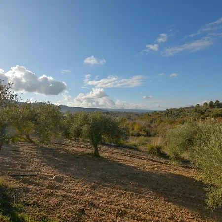 2 Bedroom Stunning In Chiaramonte Gulfi