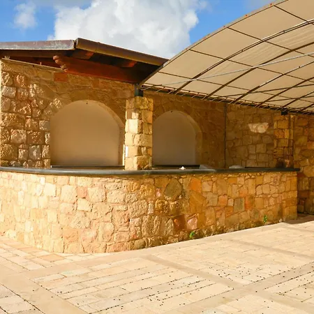 2 Bedroom Stunning In