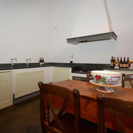 2 Bedroom Stunning In Holiday home